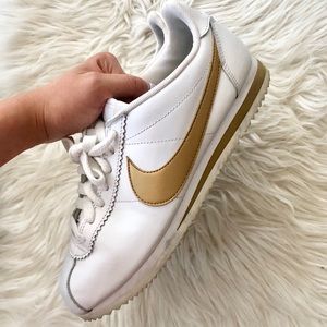 Nike Classic Cortez White Metallic Gold